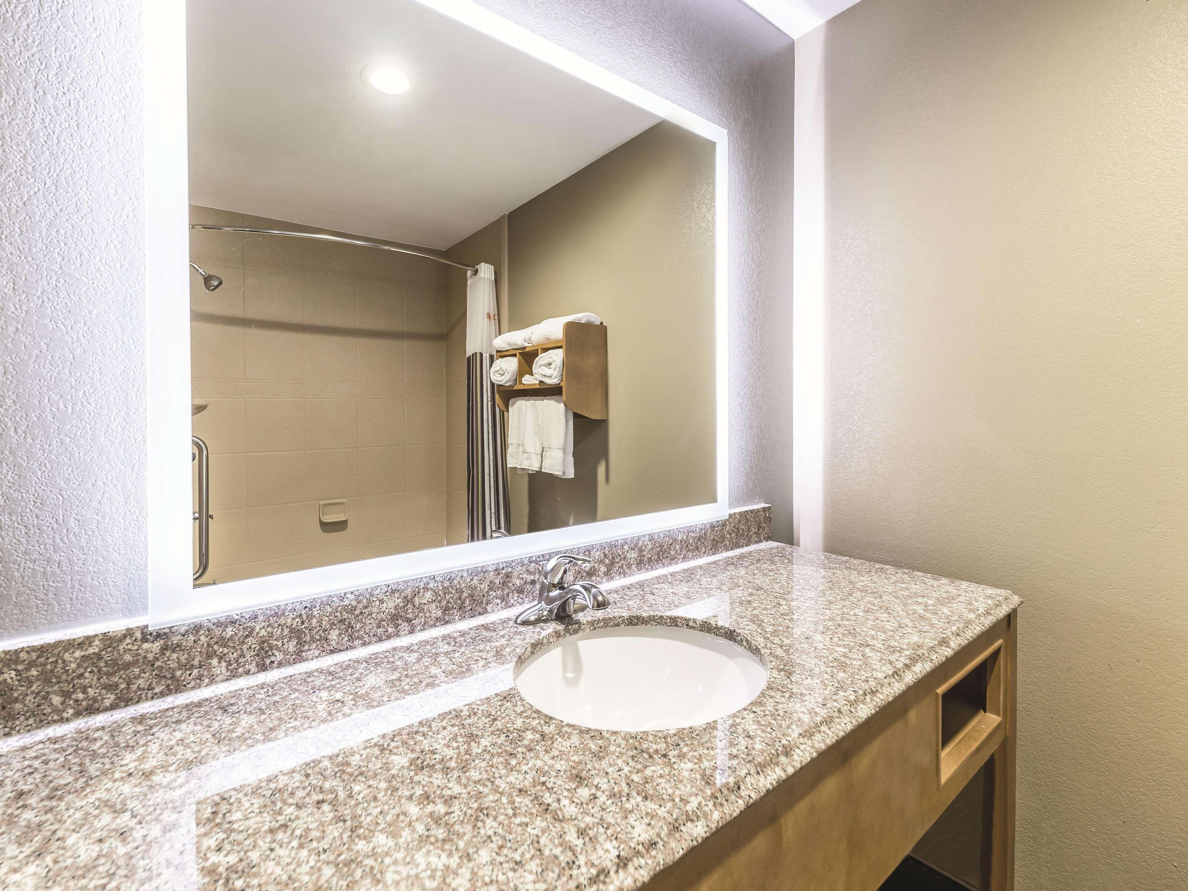La Quinta By Wyndham Tulsa - Catoosa Hotel Luaran gambar